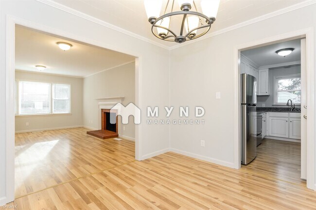 Building Photo - 3 br, 2 bath House - 608 McCarten St