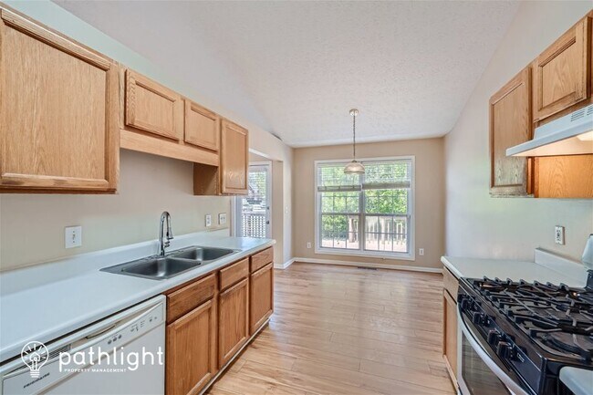 Building Photo - 3195 Evergreen Eve Crossing, Dacula, GA, 3...