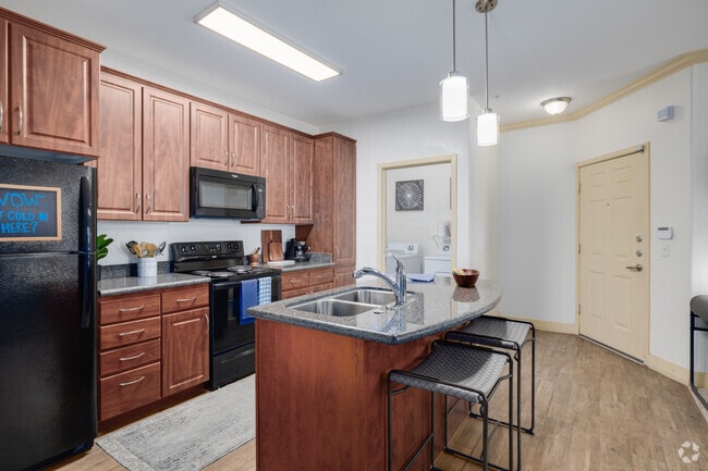 1BR, 1BA - 749SF - Kitchen - Trails at SanTan