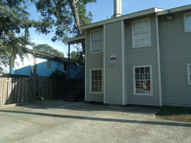 Building Photo - 8828 GSRI Ave