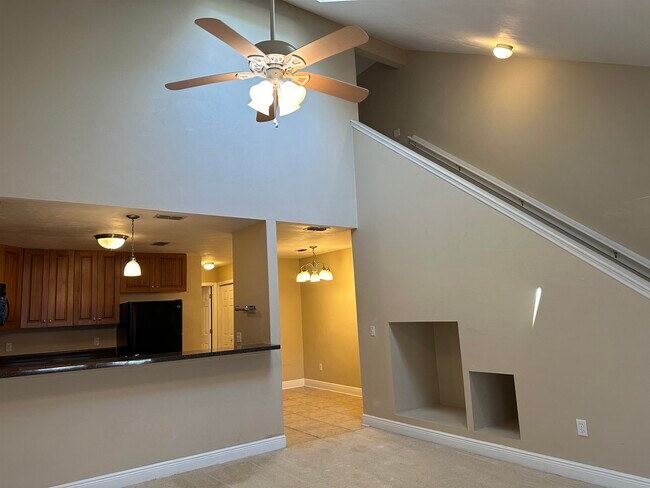 Foto del edificio - 3356 Sugar Berry Way