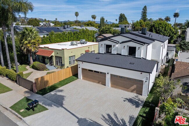 Foto del edificio - 822 N Orange Grove Ave