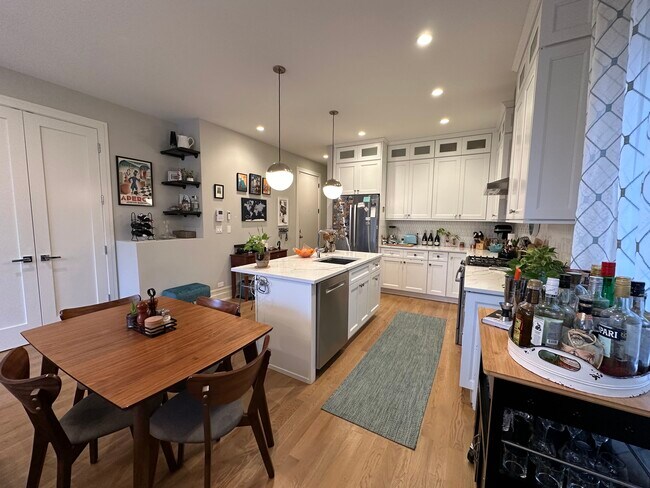 Foto del edificio - 1474 W Ohio St