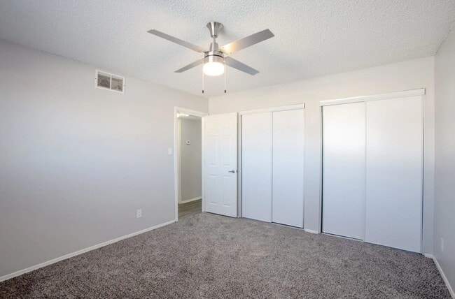 2 Bed 1 Bath - 895 sqft - Bedroom - The Heights at Tramway