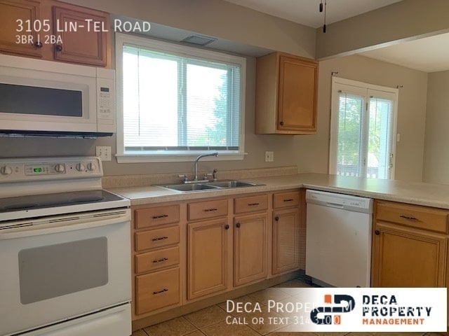 Building Photo - 3 Bedroom House Rental