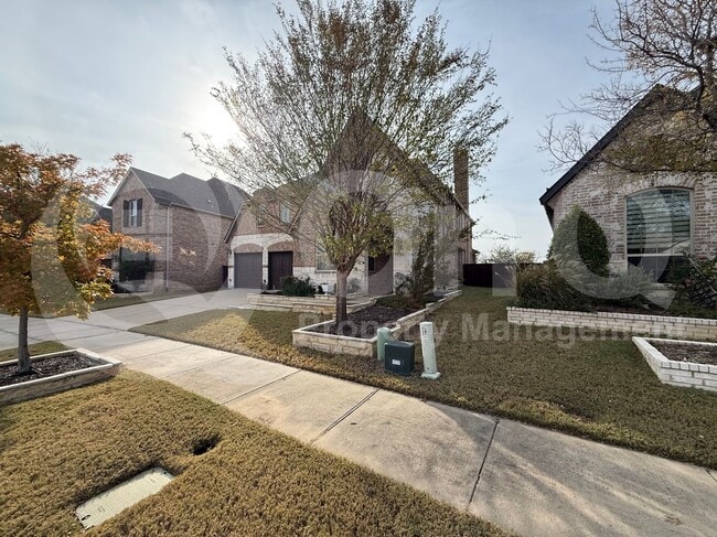 Building Photo - 5811 Lightfoot Ln