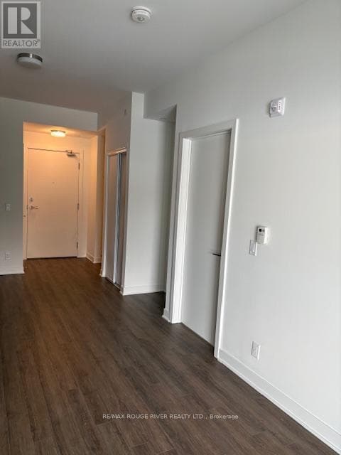 Building Photo - 51 Clarington Blvd