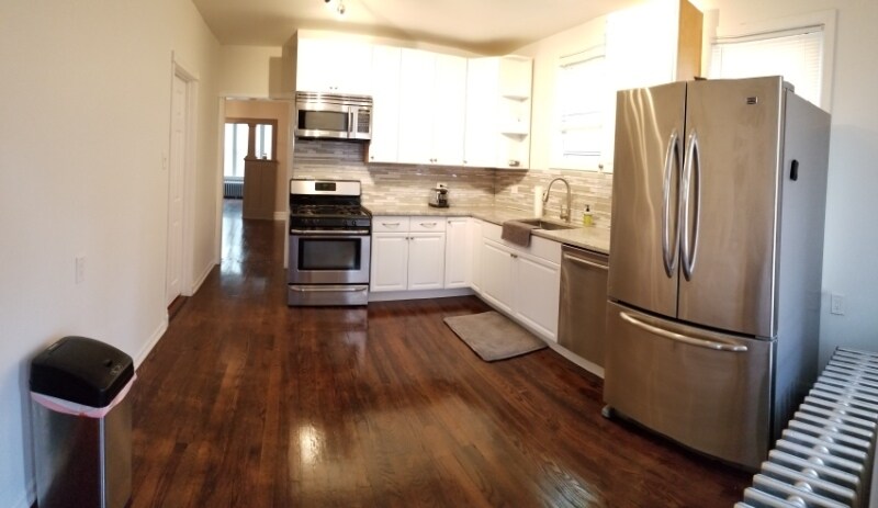 Primary Photo - 3204 S Emerald Ave