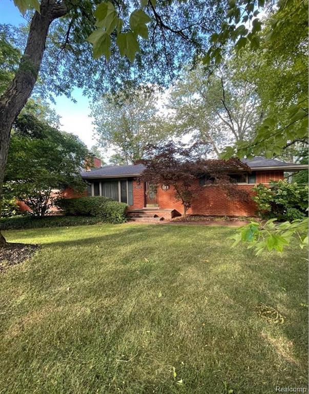 28374 Green Willow Rd, Farmington Hills, MI 48331 House Rental in
