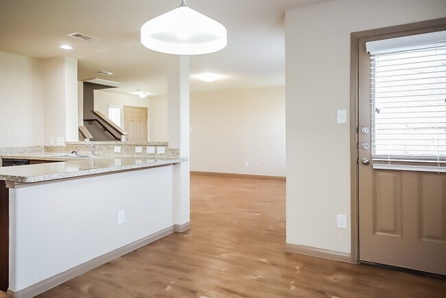 Foto del edificio - Aspen Park West - 3018 Aspen Meadow, San A...