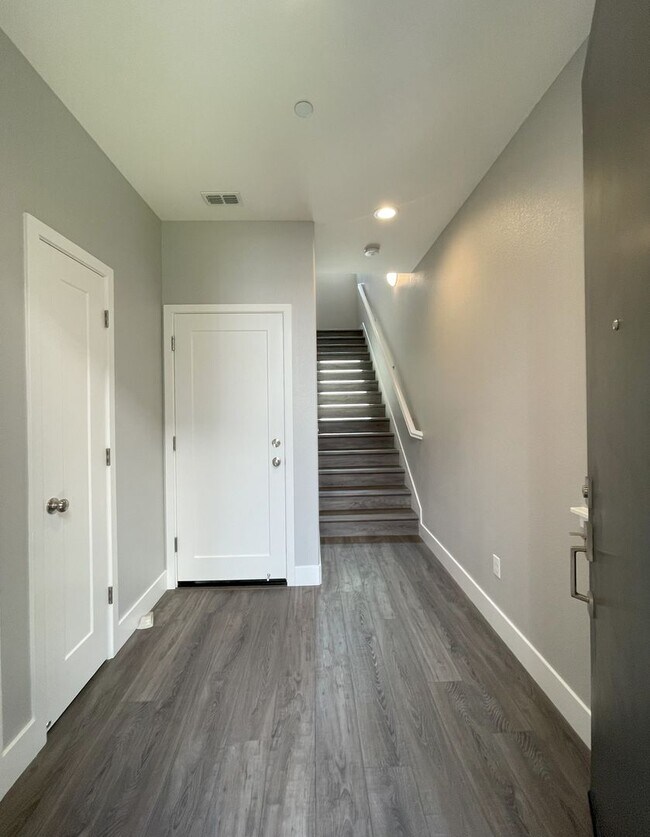 Foto del edificio - Embrace the Charm, Enjoy the Space, Love t...