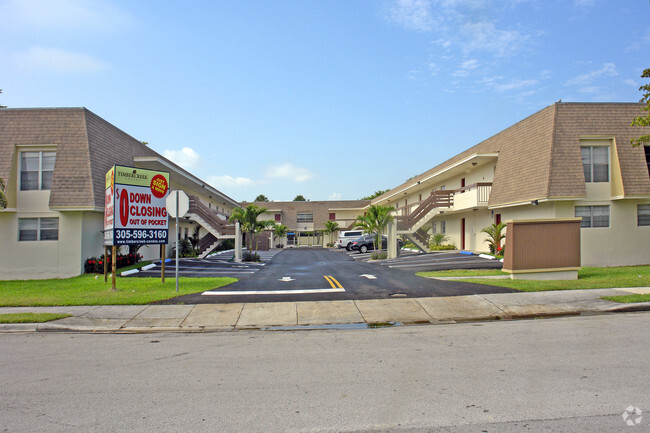 Foto del edificio - Timber Creek Apartments