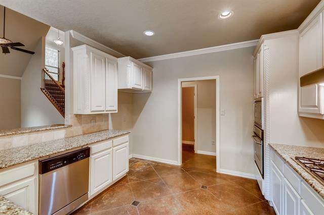 Building Photo - 116 Regal Ridge