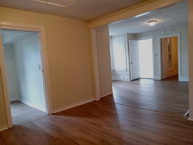 Building Photo - 328 D St