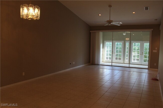 Foto del edificio - 6993 Lone Oak Blvd