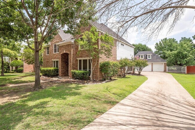 Building Photo - 565 Oak Hill Dr