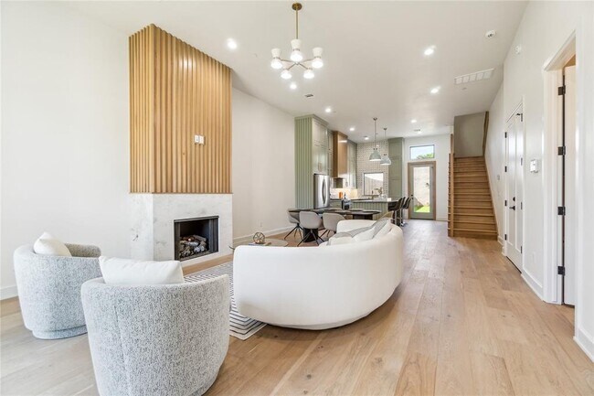 Foto del edificio - 821 NW 8th St