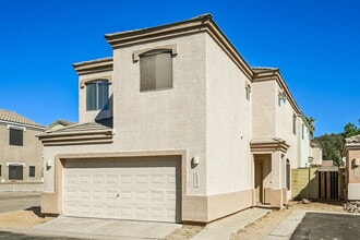 Building Photo - 22231 N 29th Dr