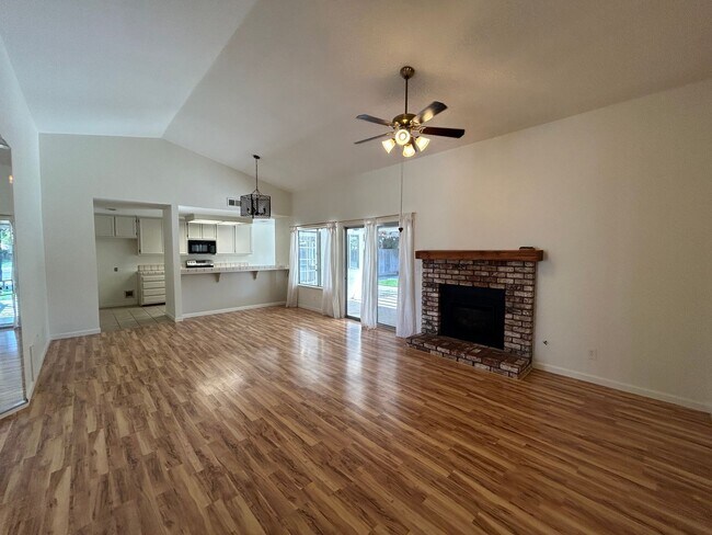 Foto del edificio - 4516 Endicott Dr