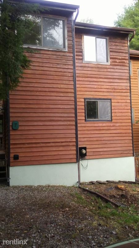 Primary Photo - 2 br, 2 bath Townhome - 7 Alpine Dr