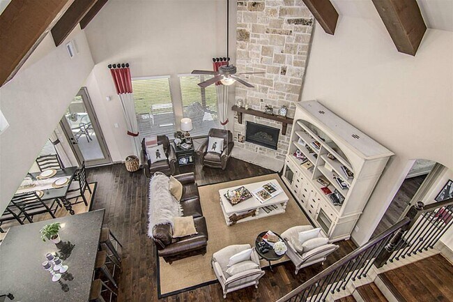 Building Photo - 10407 Mayberry Heights Dr