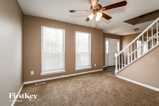 Building Photo - 3081 Willow Creek Estates Dr