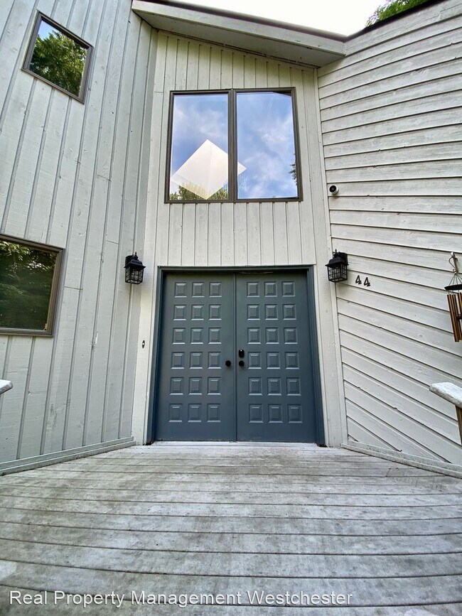 Foto del edificio - 4 br, 3.5 bath House - 44 Powder Horn Road