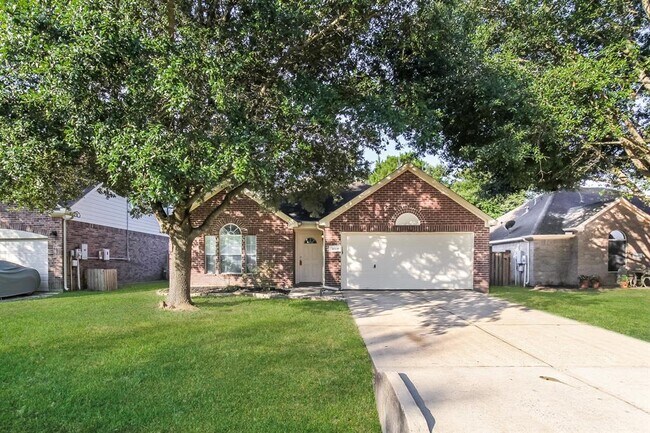 Building Photo - 21538 Forest Colony Dr
