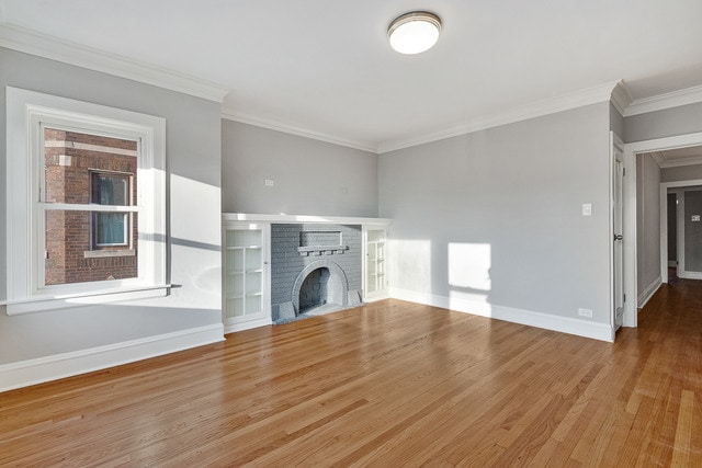 Building Photo - 1351 N Lorel Ave