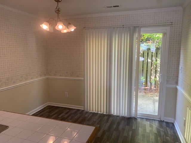 Foto del edificio - "Charming 2-Bed Townhouse Oasis in Winterville – Comfort Meets Convenience!"