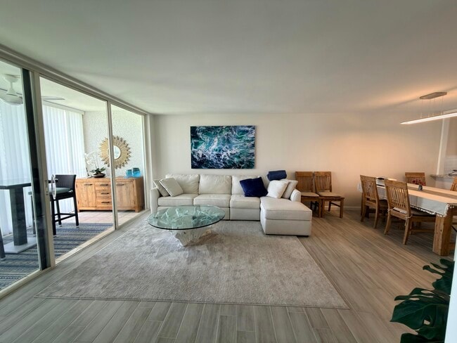 Foto del edificio - 4242 Deste Ct