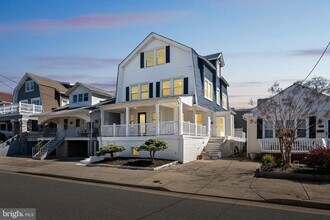 Building Photo - 3 N Surrey Ave