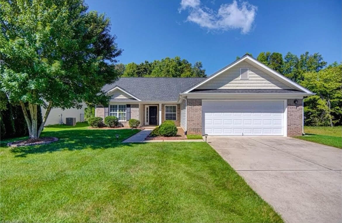 4717 Ridgefall Rd, Greensboro, NC 27410 House Rental in Greensboro