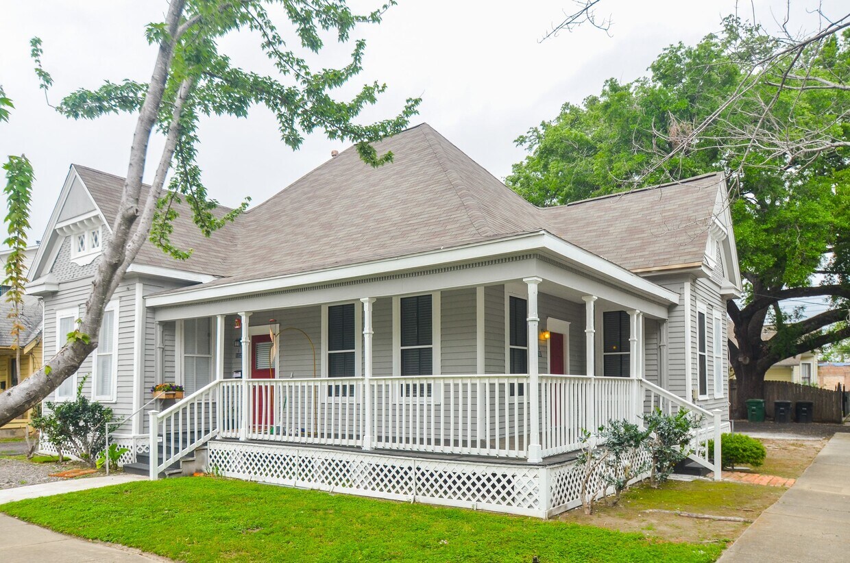 Foto principal - 1707 Sabine St