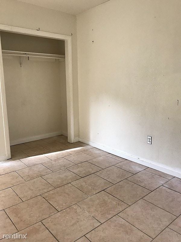 Building Photo - 3 br, 1.5 bath House - 26498 Olson Avenue