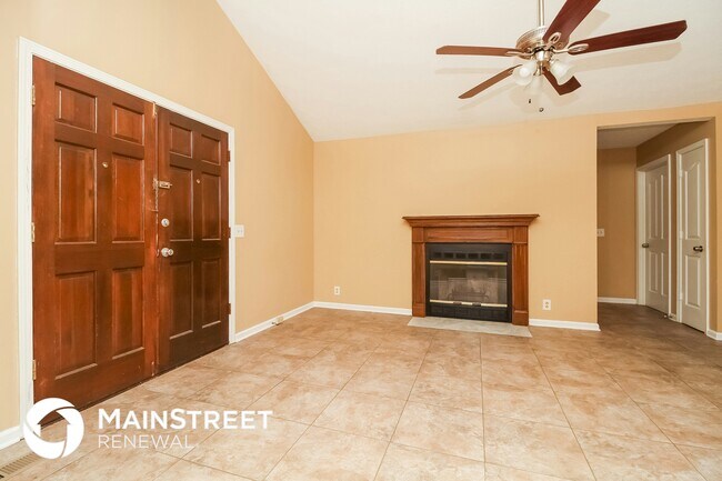Foto del edificio - 508 Ashlawn Cir