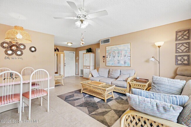 Foto del edificio - 3190 N Atlantic Ave