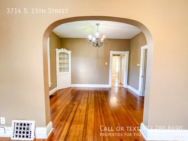 Building Photo - 3714 S 15th St