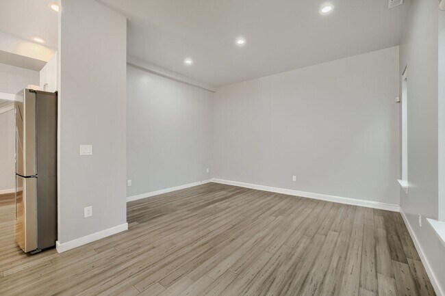 Building Photo - 4736 25th Ave SW