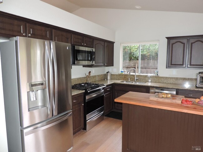 Building Photo - 4150 Manchester Dr