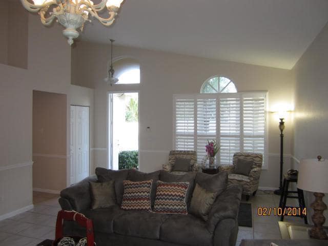 Building Photo - 6586 Spring Meadow Dr