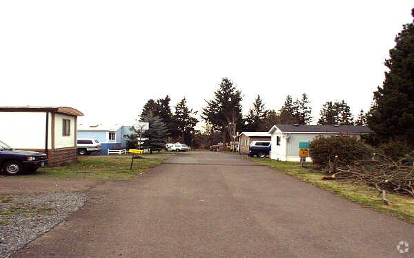 Primary Photo - Totem Village Mobile Home Park