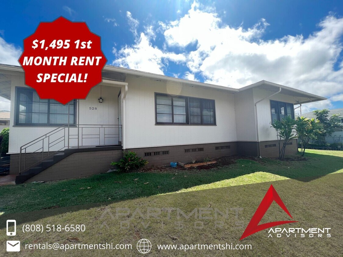 Primary Photo - 1ST MONTH MOVE-IN SPECIAL! CHARMING 3 BD /...