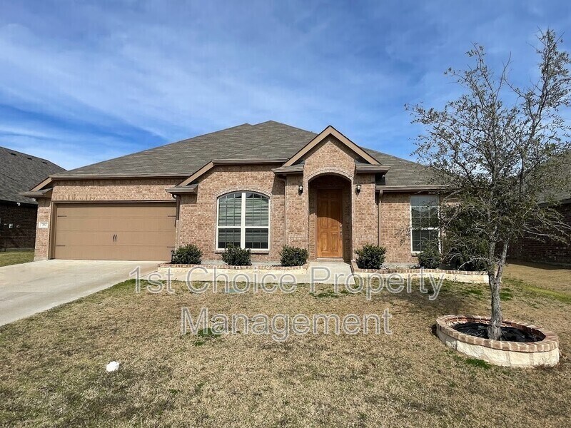 Foto principal - 352 Sugar Creek Ln