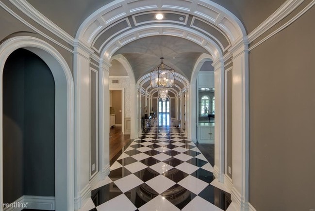 Building Photo - 6 br, 6.5 bath House - 677 Lakeview Canyon Rd