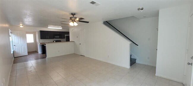 Foto del edificio - 1426 Ruthven St