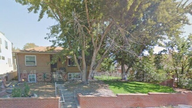 Foto del edificio - 2716 Grove St