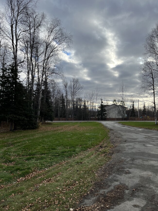 Foto del edificio - 461 E Heather Way