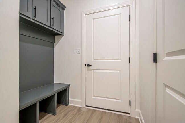 Foto del edificio - New Construction 4 bed 2 1/2 Bath, 2,310 s...