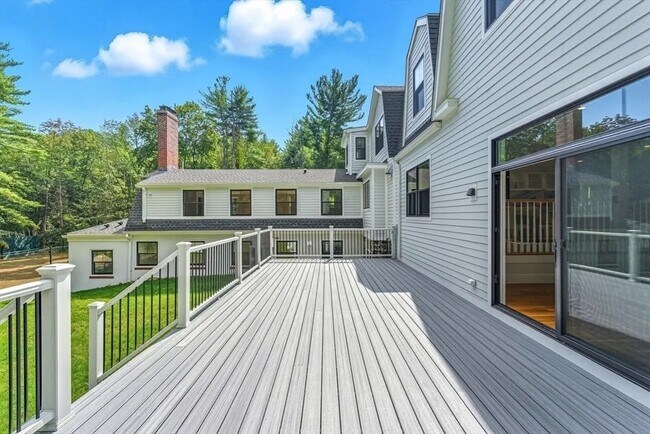 Foto del edificio - 22 Lincoln Rd